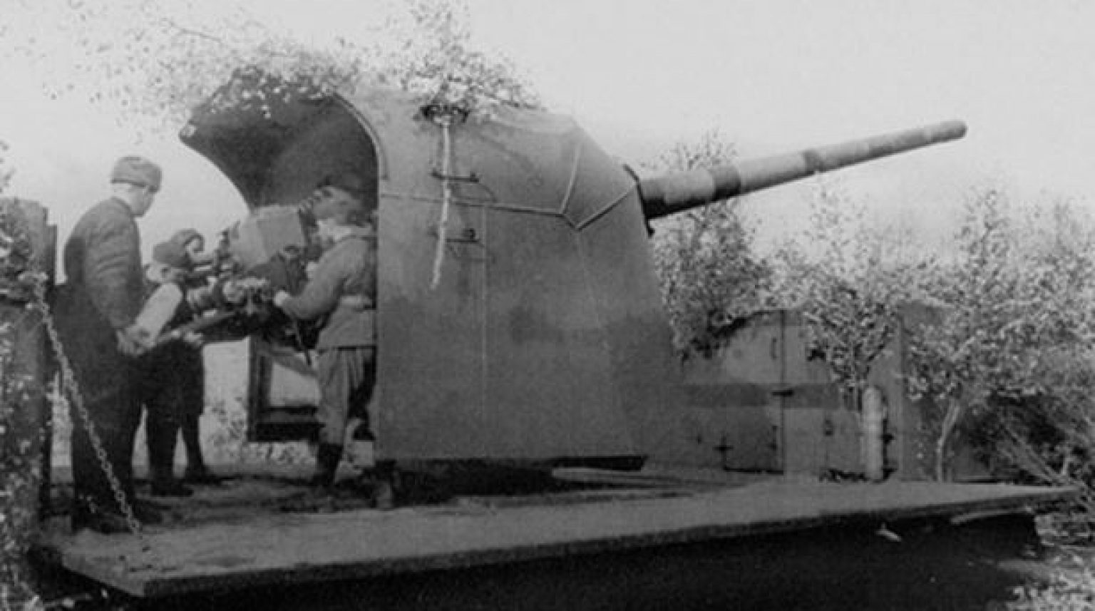 Б 13. Б-13 орудие. 130 Мм орудие береговой обороны б-13. 130-Мм орудие б-13 Аврора. Орудия береговой обороны Ленинграда.