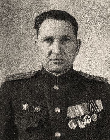 Командир 78-го ШАП с декабря 1939 до 28.06.41г., майор Митрофан Семенович Володин (на послевоенным фото в звании генерал-майор).